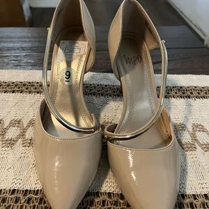 Impo Women's Taupe‎ Patent Heels